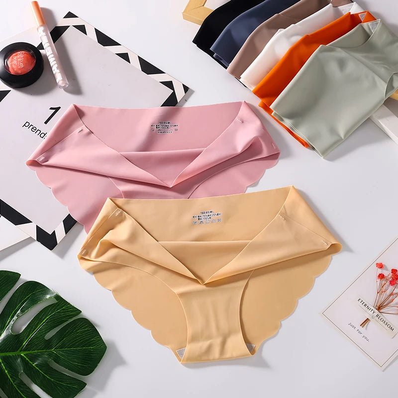 3PCS/Set Seamless Silk Women's Panties Briefs Women Underwear Female Underpants Comfortable Silk Panty Sexy Woman Lingerie M-XL