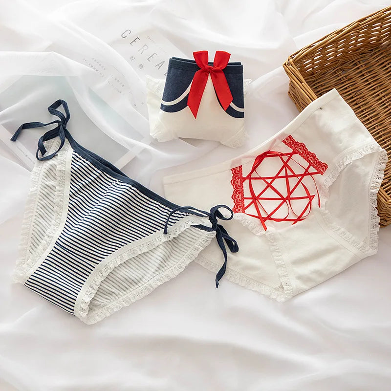 New Japanese Style Cotton Underwear Sexy Lace Panties Fashion Comfort Briefs Mid Waist Seamless Girl Underpants Female Lingerie