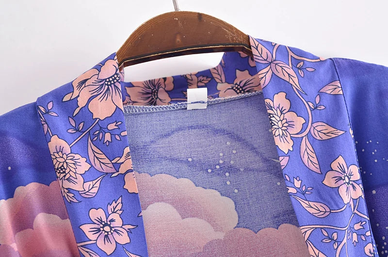 Vintage Chic Women Star and Moon Floral Print Bat Sleeve Beach Bohemian Kimono Dress Robe Ladies Summer Boho Bikini Cover-ups