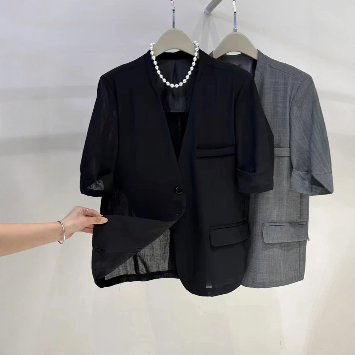 Slimming V-Ne Wide-Sle ort-Sve Suit Jaet Faionable Outerwear Commute Sle Polyester Casual Regular Length