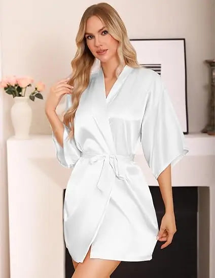 Wedding Party Team Bride Robe Without Letters Kimono Satin Pajamas Bridesmaid Plain Bathrobe SP088