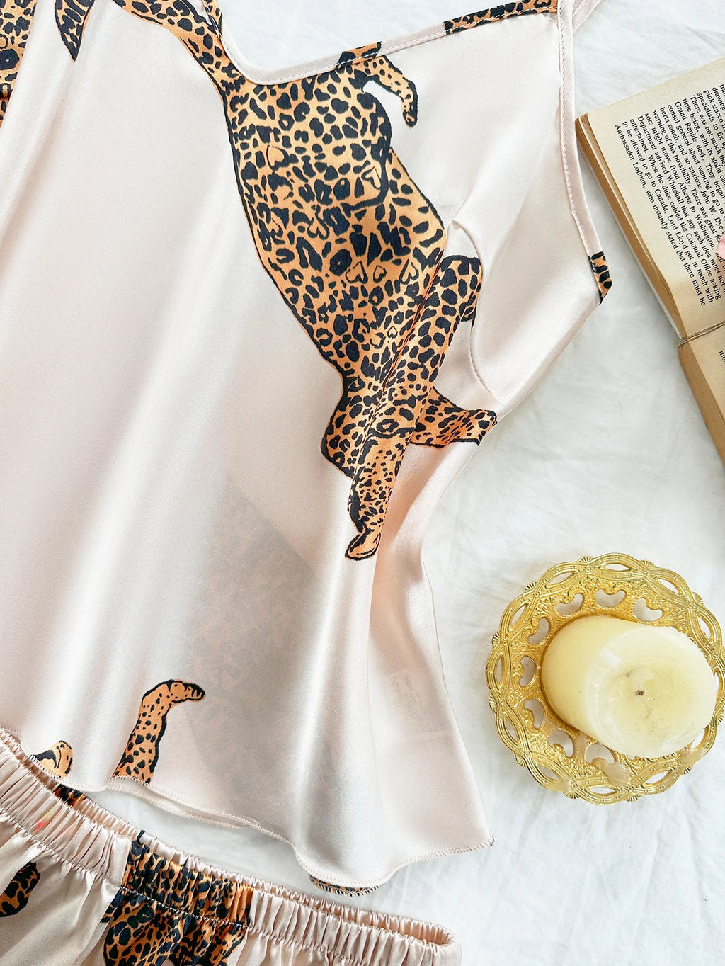 2-Piece Leopard Print Pajama Set Sexy and Casual Halter Shorts Women's Sleepwear