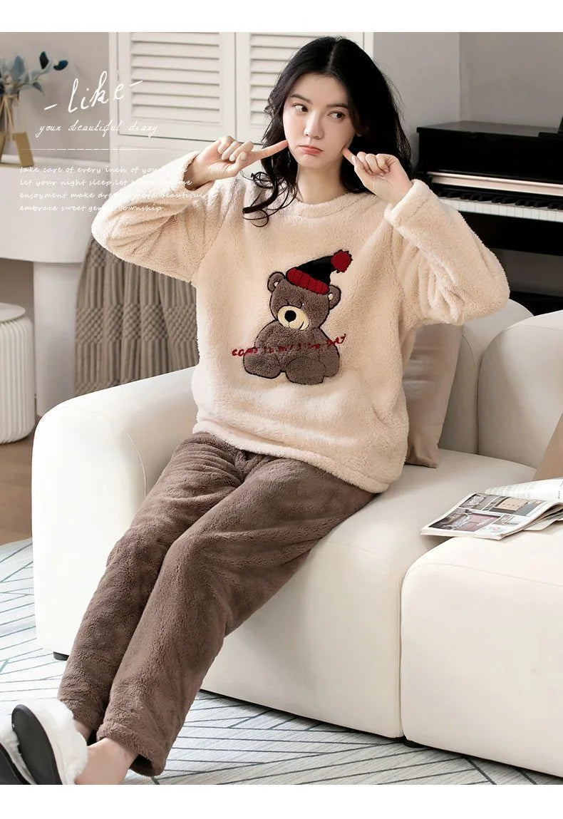 2PCS/Set Thickened Warm Fashion Autumn and Winter Pajamas Long-Sleeved Women Coral Velvet Cute Cartoon Grizzly Bear Comfortable