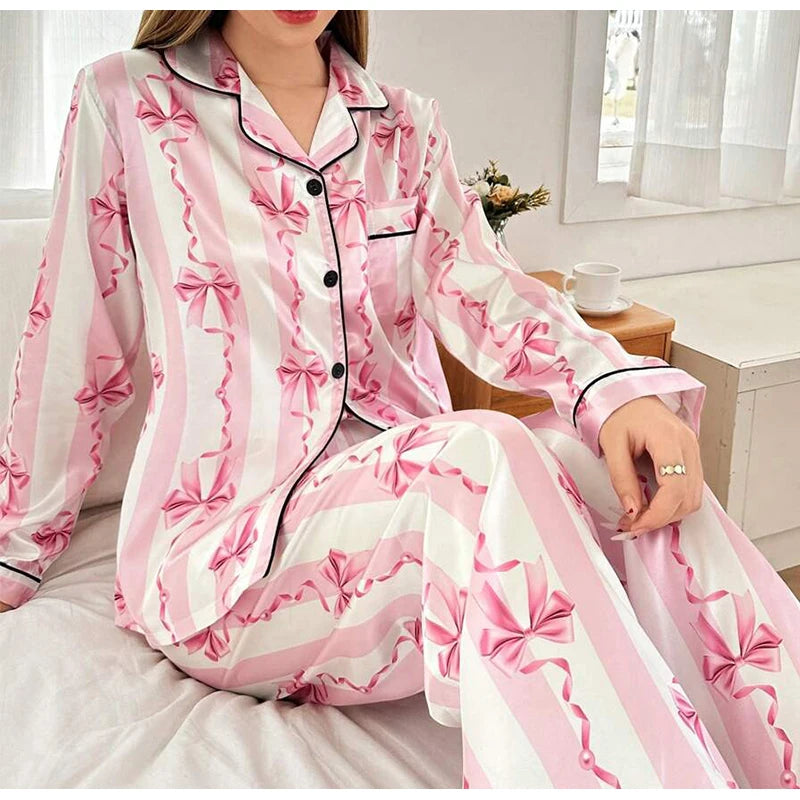 Two piece set of womens pajamas spring and autumn satin printed long sleeved top long pants casual and comfortable home suit set