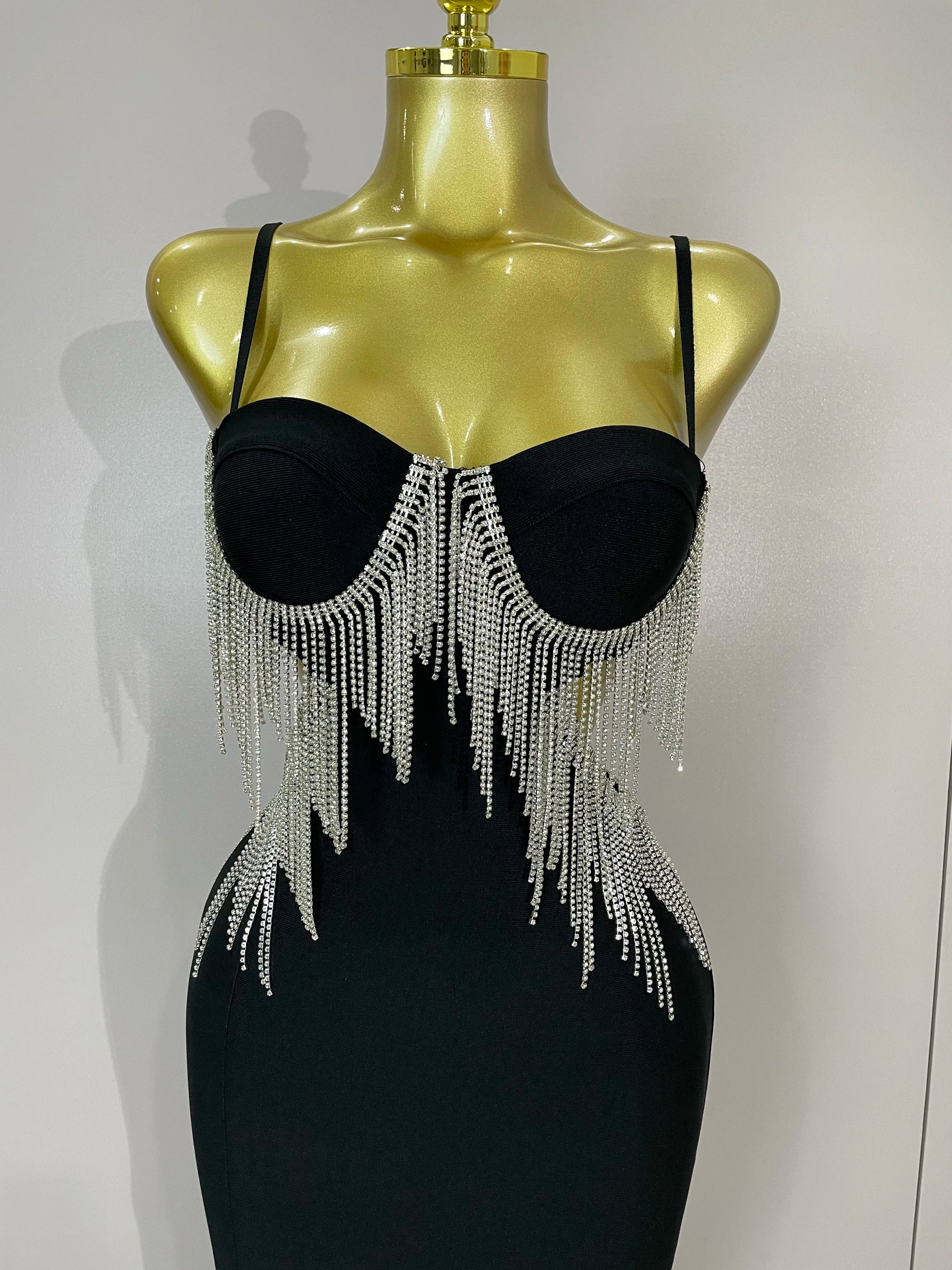 Stock Shinning Chain Sexy Strap Sleeveless Bodycon Long Bandage Dress Women Celebrate Evening Party High Quality Birthday Outfit
