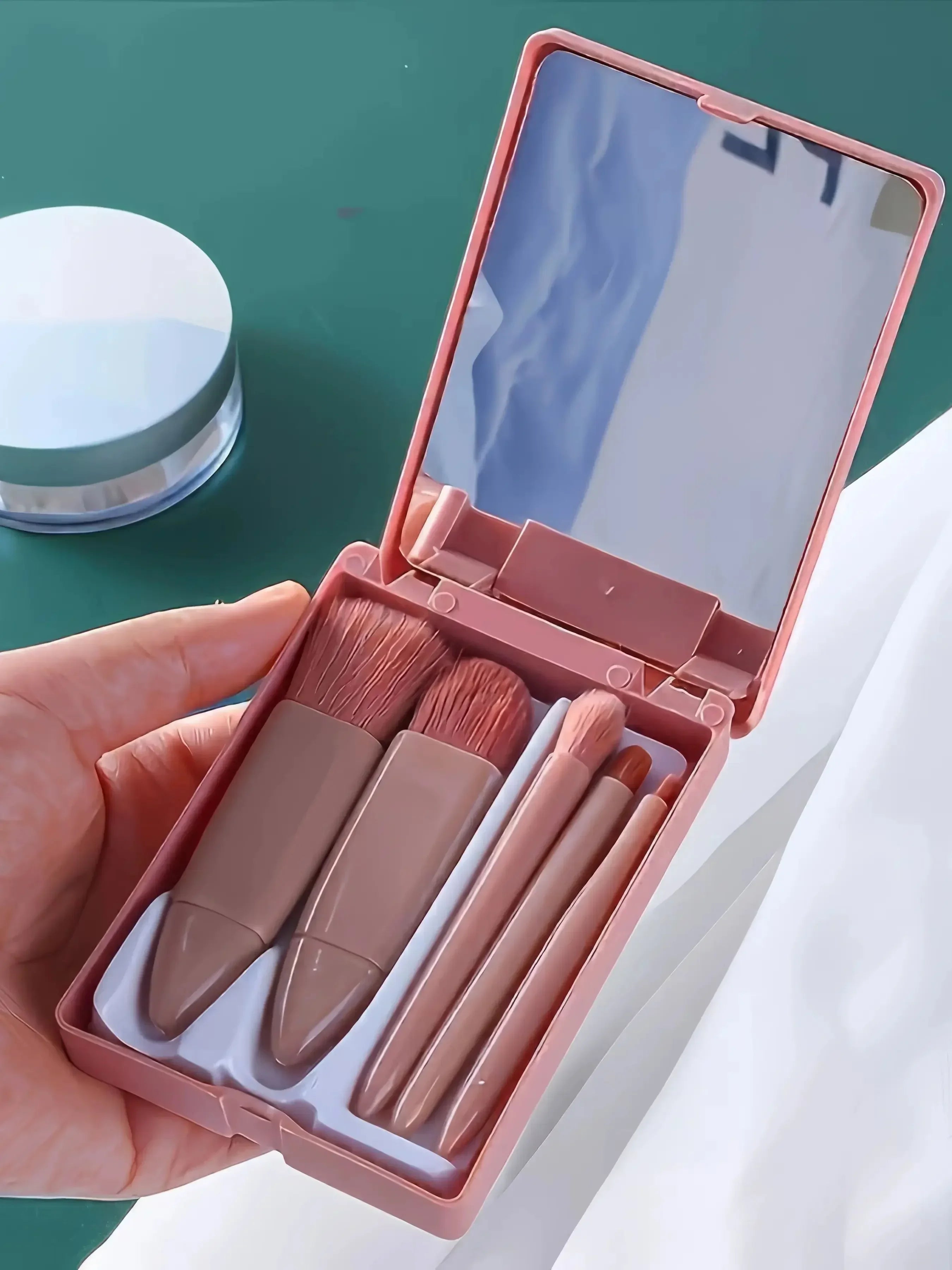 Portable Pink Makeup Brush Kit 5PCS Compact With Mirror Soft Bristles Blush Eyeshadow Foundation Beauty Tools