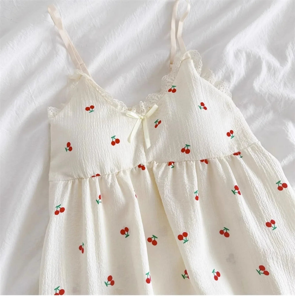 With Chest Cushion Halter Nightgown Female Summer Floral Breathable Thin Section of the Princess Style Loose Knee-Length Pajamas