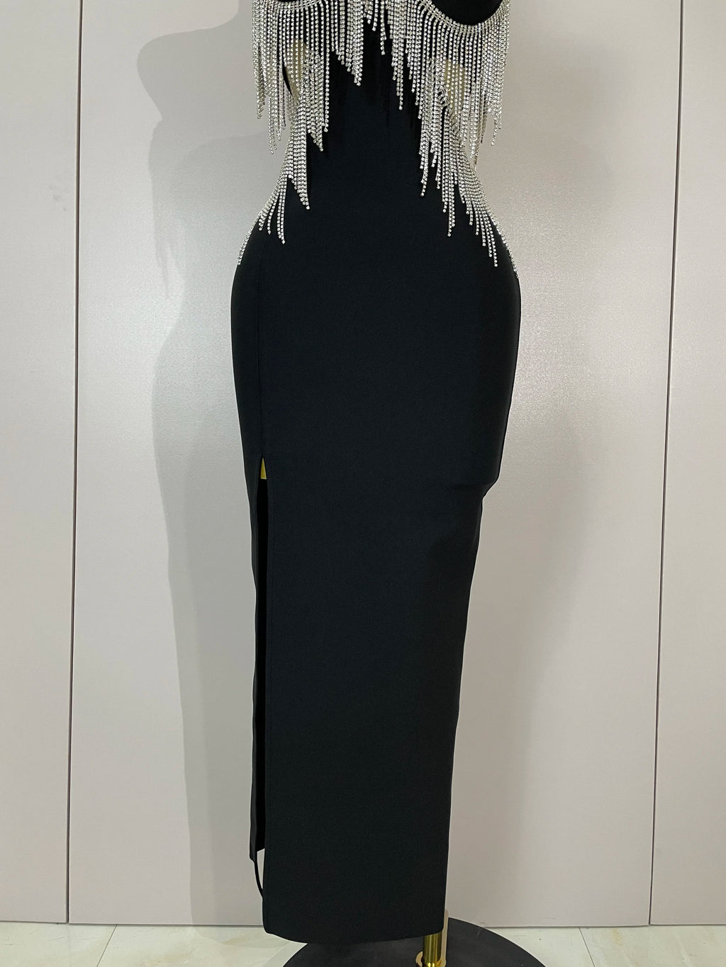 Stock Shinning Chain Sexy Strap Sleeveless Bodycon Long Bandage Dress Women Celebrate Evening Party High Quality Birthday Outfit