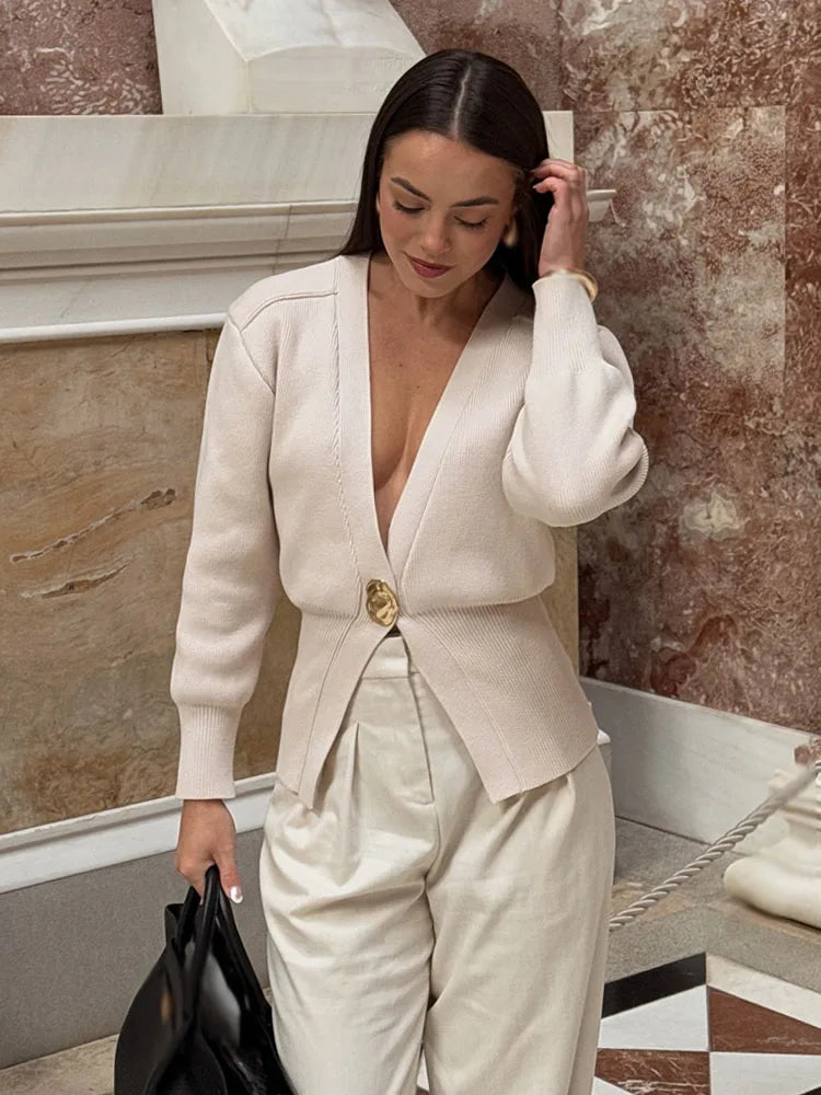 HH Woman Autumn Long Sleeves Slim Casual Sweater High Street Coat Women Solid Single Button Deep V-Neck Knitted Cardigan