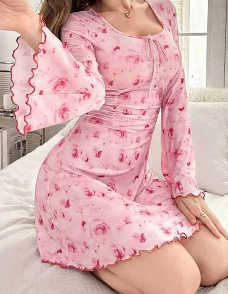 2026 New women's sleepwear home wear sweet dress elegant floral print square collar pleated long sleeved autumn sleepwear Y2K