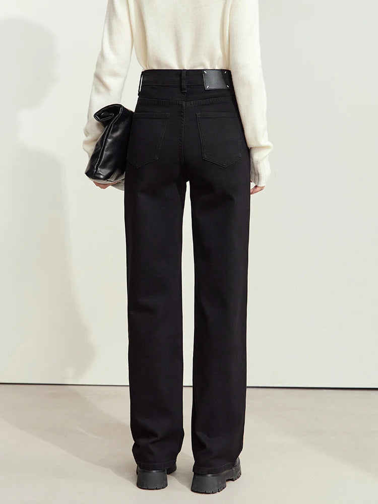 AMII Minimalist Women's Black Loose Jeans 2024 Winter New Leather Tag Decoration Female Straight Long Wide Leg Pants 12444098