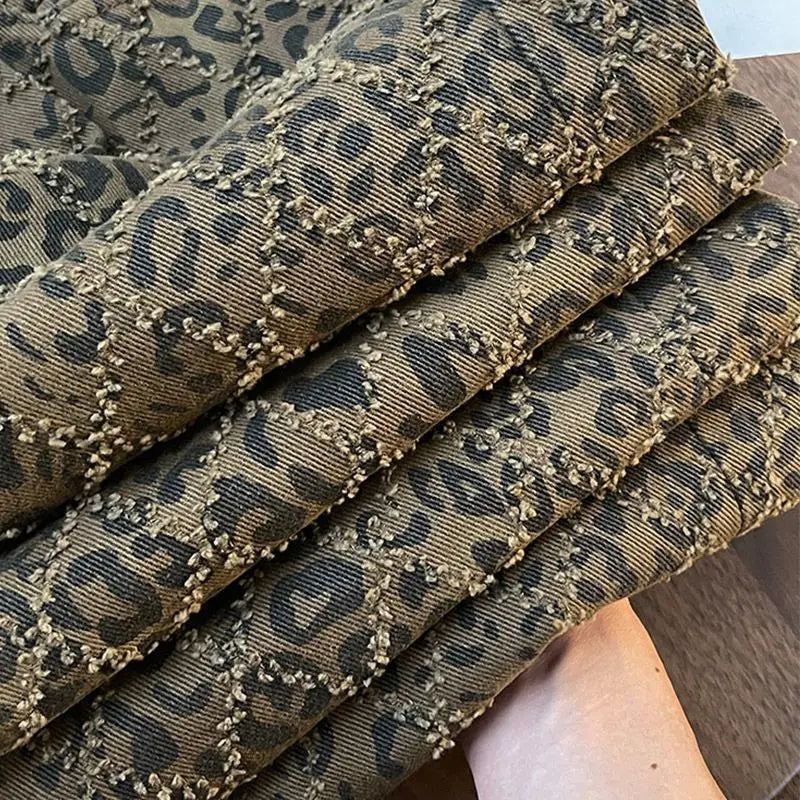 2025 Winter New Arrival American Retro High Street Leopard Print Jeans for Women High Waist Loose Straight Pants