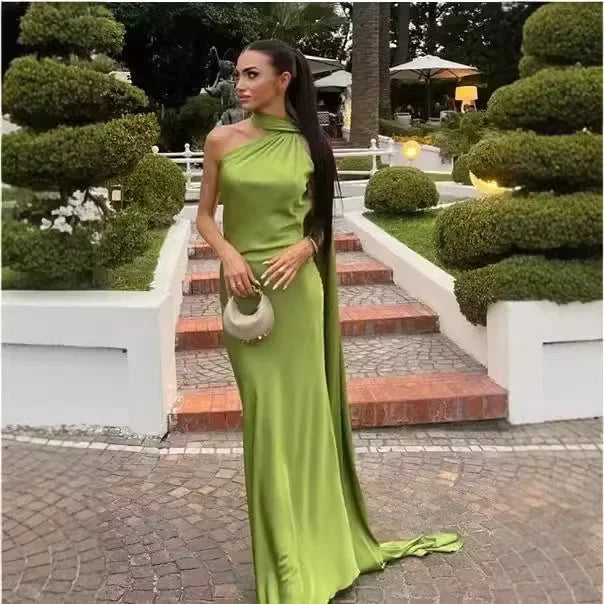 Women's Selling Fast Silk-Satin Feeling Halter Neck Dress European and American Style Sleeveless Summer Fashion Dress