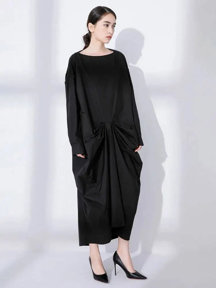 EAM Women Black Big Size Irregular Pleated Dress New Round Neck Long Sleeve Loose Fit Fashion Tide Spring Autumn 2026 31A0020