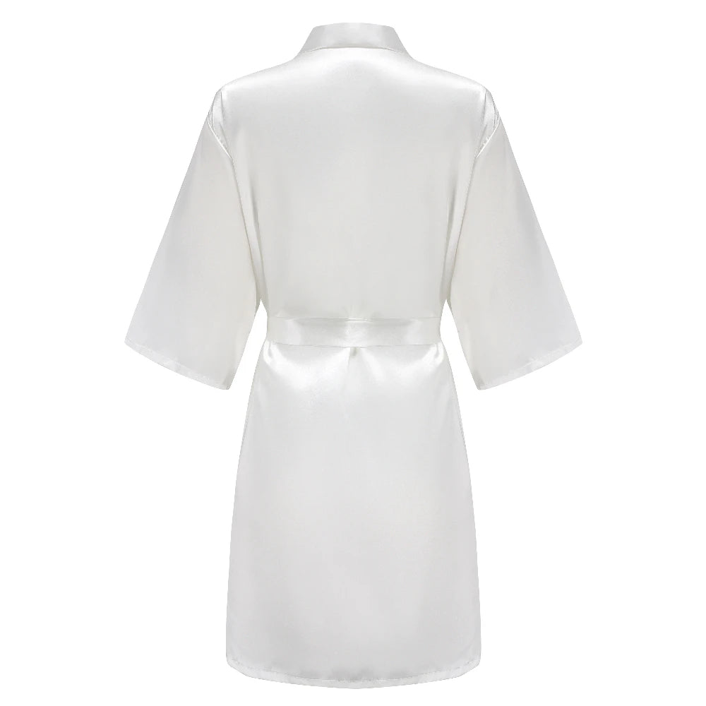 Green Wedding Party Team Bride Robe With Gold Letters Mother Maid of Honor Kimono Satin Pajamas Bridesmaid Bathrobe