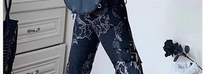 American Subculture Printed Dragon Pattern Raw Edge Slightly Flared Jeans Women's Personalized Low-waisted Slim Fit Flared Pants