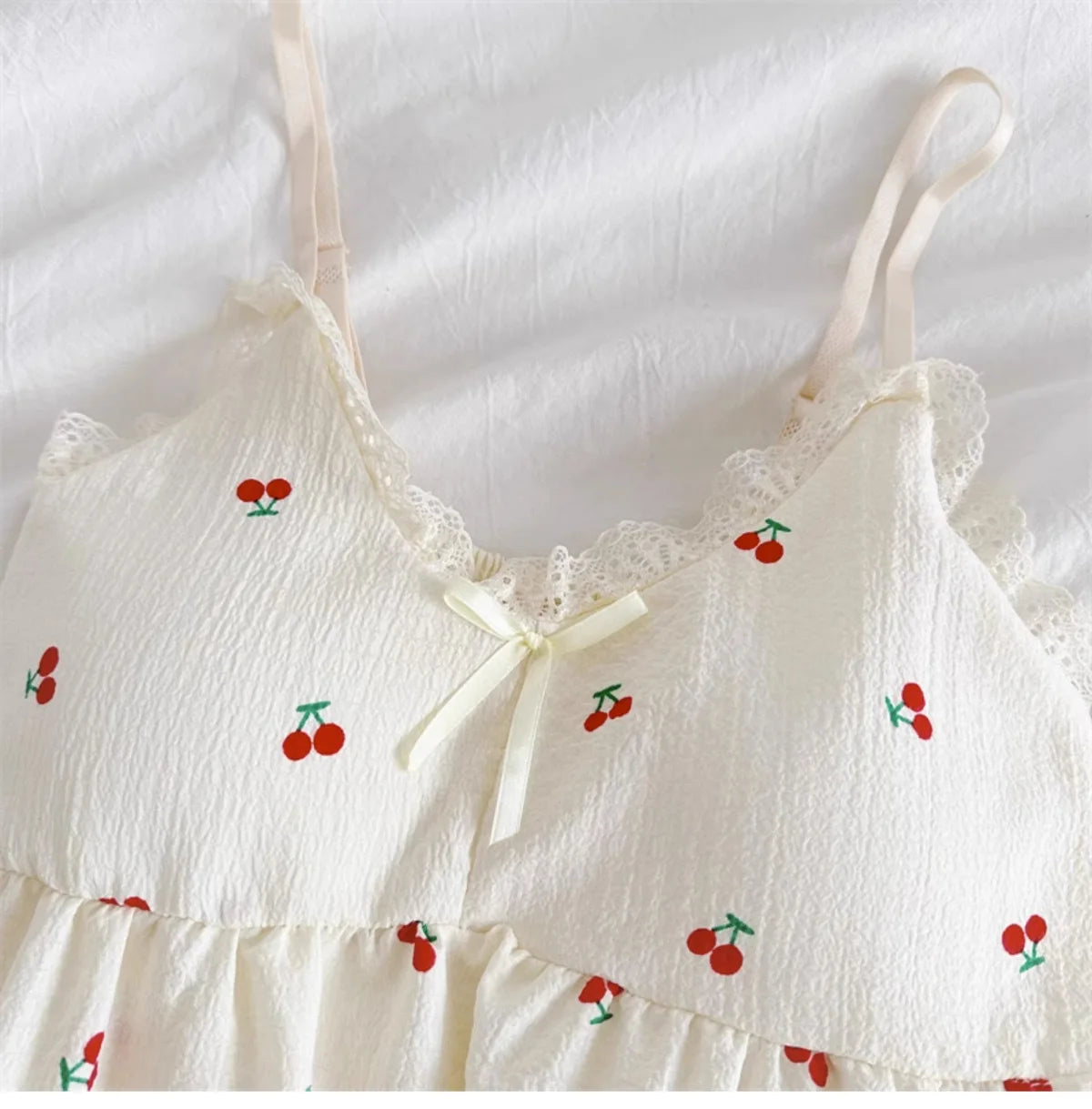 With Chest Cushion Halter Nightgown Female Summer Floral Breathable Thin Section of the Princess Style Loose Knee-Length Pajamas