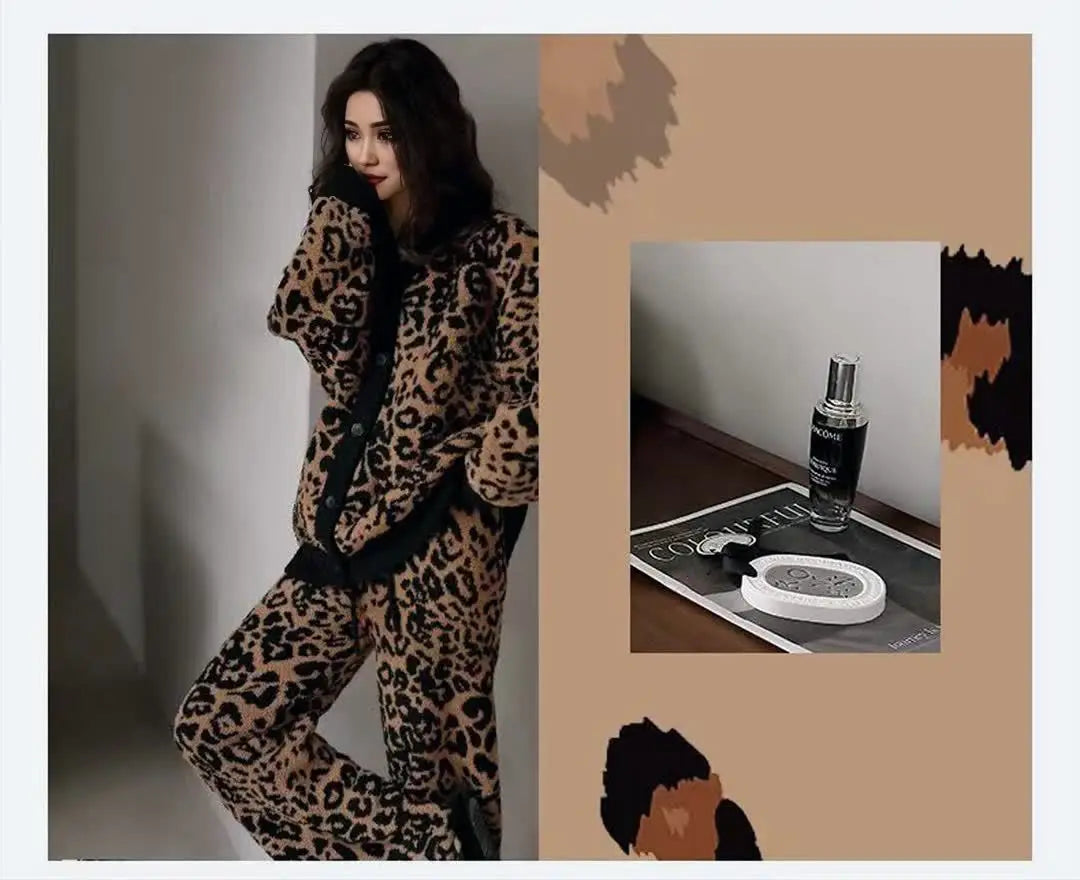 Winter Thickened Fleece Lined Half Velvet Pajamas Women's Home Clothes Set Simple Korean Leopard Print Sleepwear V-neck