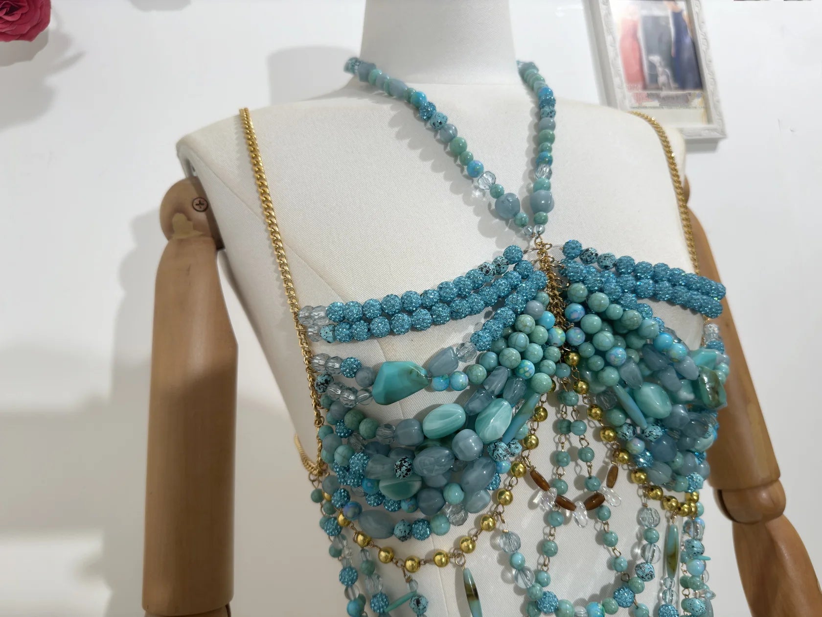 H80&90 New Sexy Women Handmade Glitter Turquoise Color Stone Bead Body Chain Hollow Out Bikini Bra Top Holiday Beachwear Lingeie