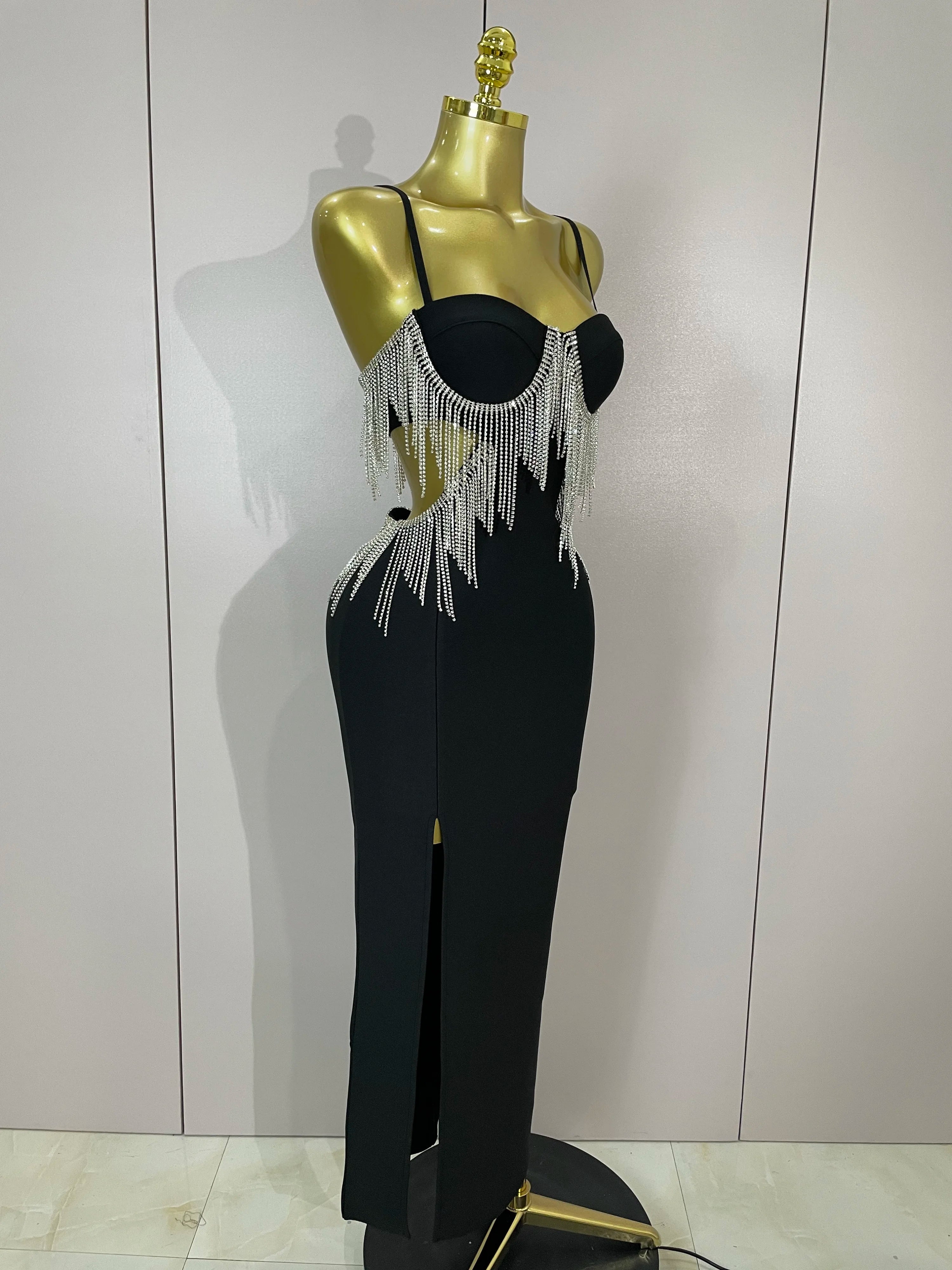 Stock Shinning Chain Sexy Strap Sleeveless Bodycon Long Bandage Dress Women Celebrate Evening Party High Quality Birthday Outfit