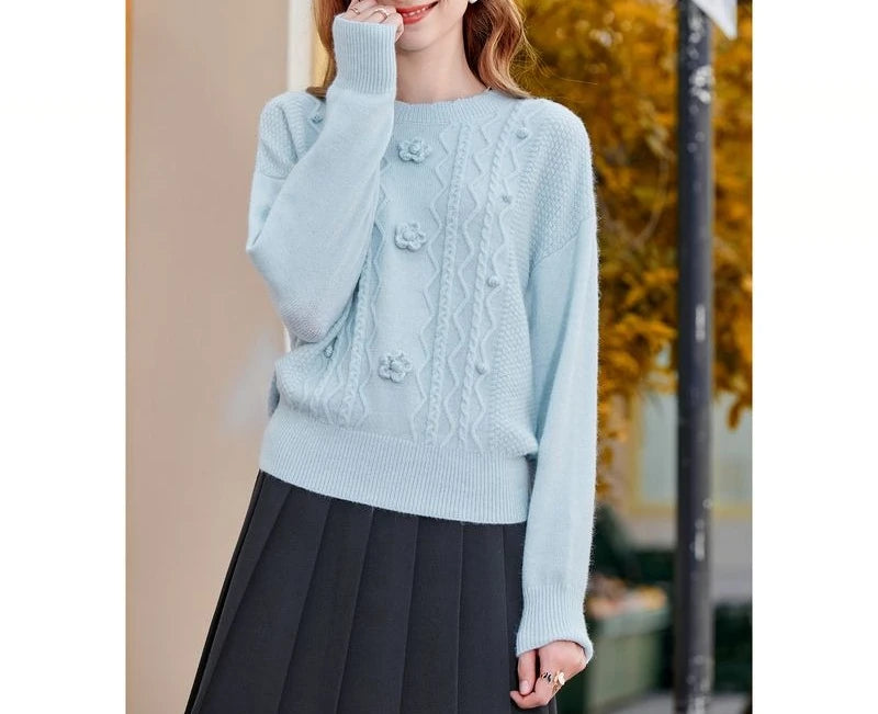 Fashion Women's Clothing 2025 Autumn  Winter New Style Temperament Reducing Loose Flower Embroidered Round Neck Sweater Knit Top