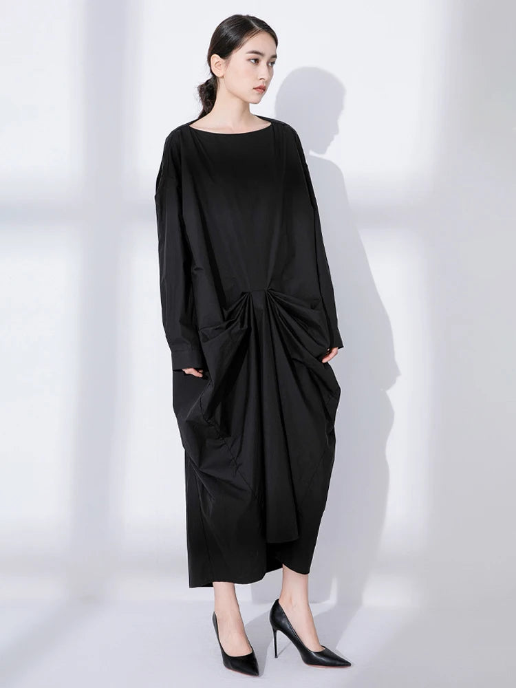 EAM Women Black Big Size Irregular Pleated Dress New Round Neck Long Sleeve Loose Fit Fashion Tide Spring Autumn 2026 31A0020
