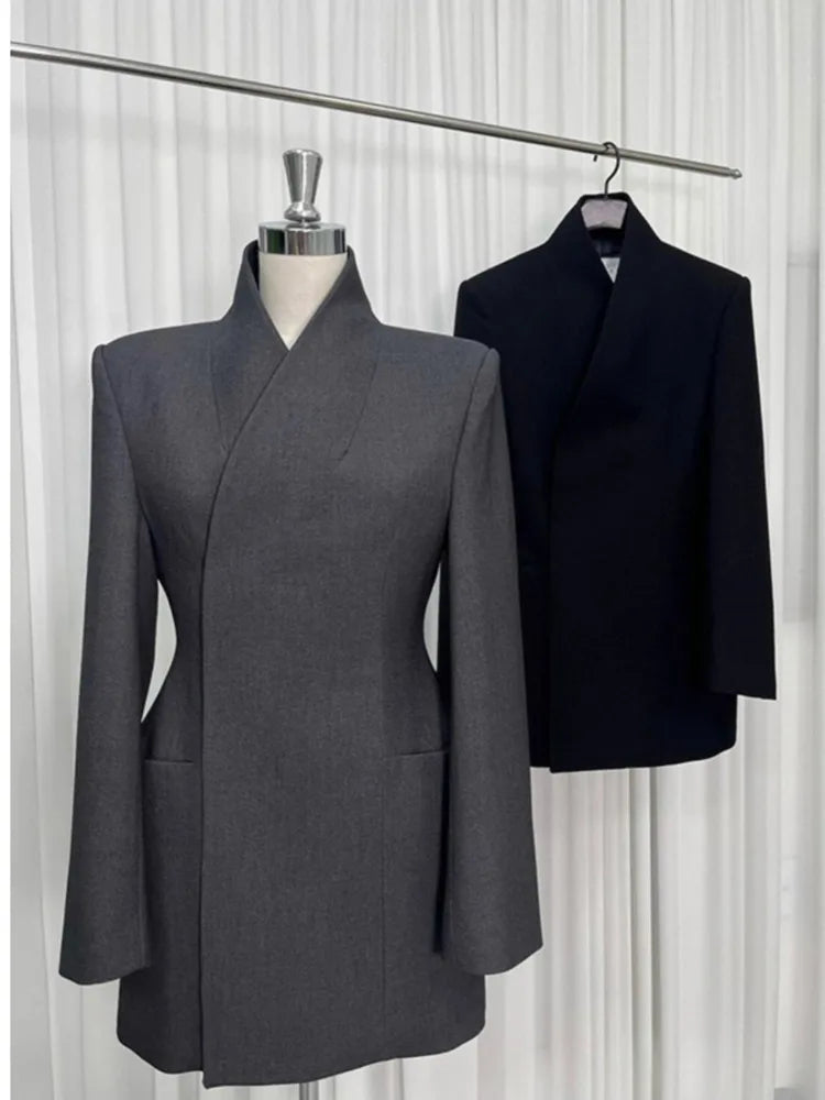 DNBS 2025 Women's Hidden Button Design Sense French Spring Elegant Fashion Lapel Spring New Classic Waist Temperament Suit