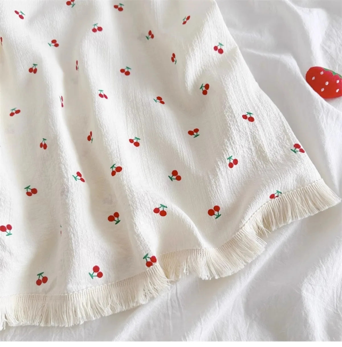 With Chest Cushion Halter Nightgown Female Summer Floral Breathable Thin Section of the Princess Style Loose Knee-Length Pajamas