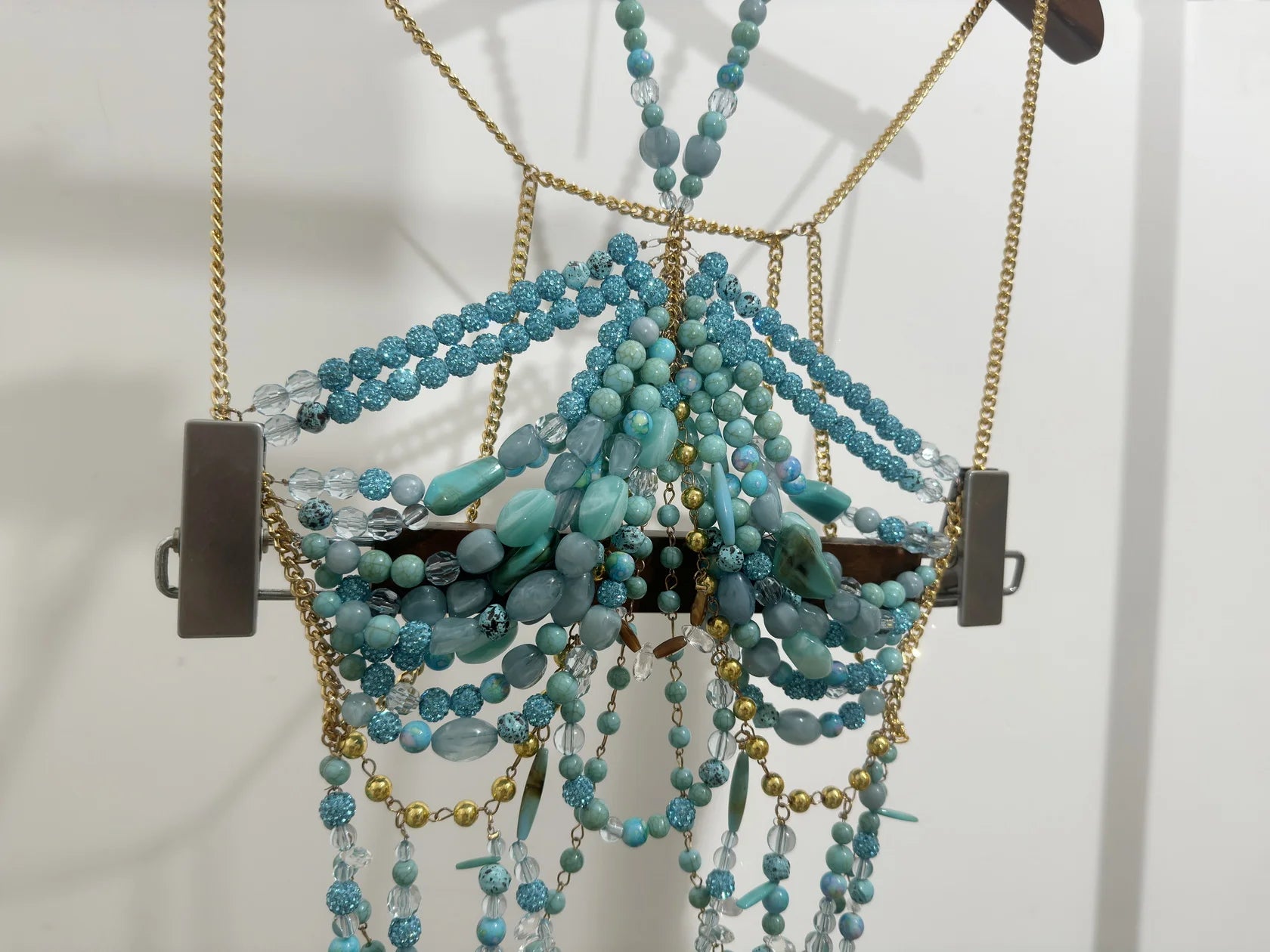 H80&90 New Sexy Women Handmade Glitter Turquoise Color Stone Bead Body Chain Hollow Out Bikini Bra Top Holiday Beachwear Lingeie
