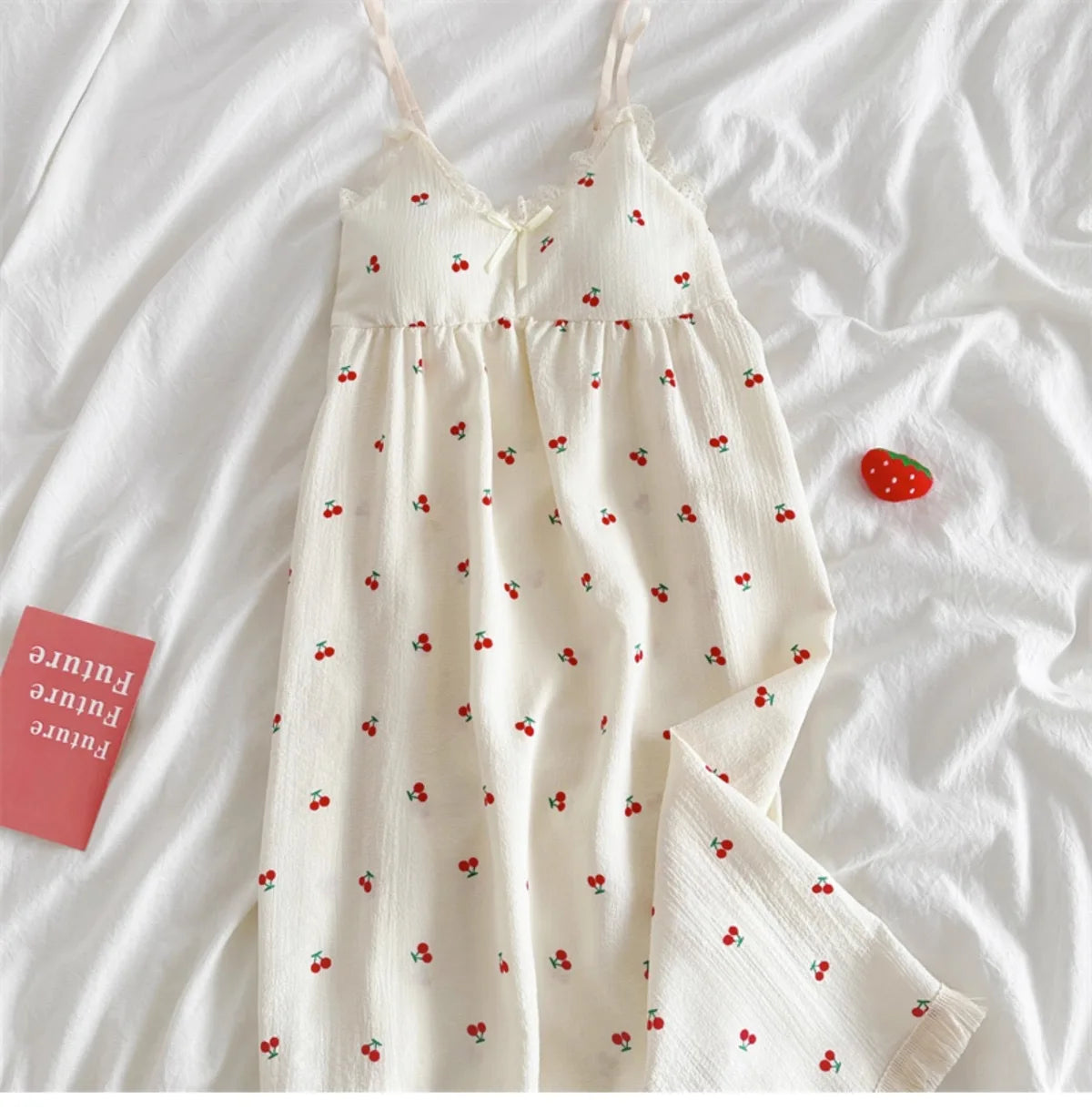 With Chest Cushion Halter Nightgown Female Summer Floral Breathable Thin Section of the Princess Style Loose Knee-Length Pajamas