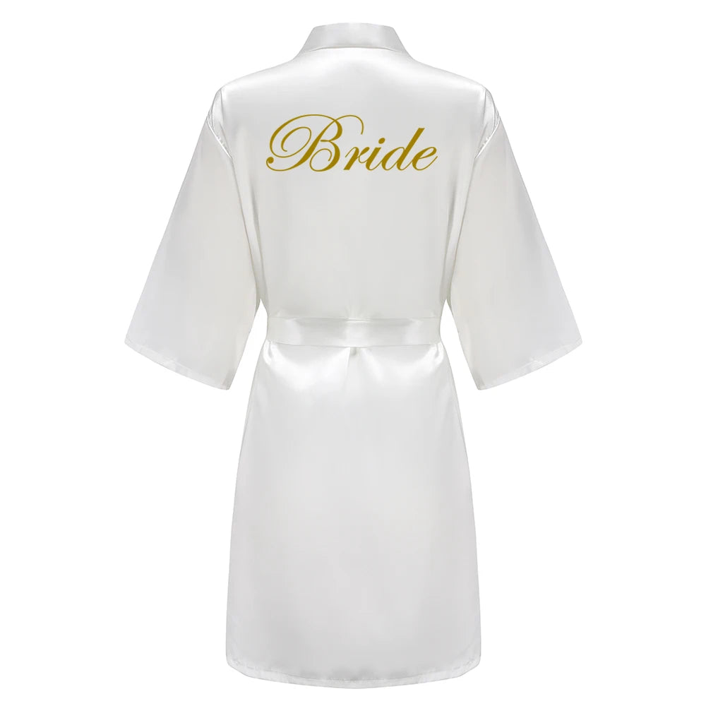 Green Wedding Party Team Bride Robe With Gold Letters Mother Maid of Honor Kimono Satin Pajamas Bridesmaid Bathrobe
