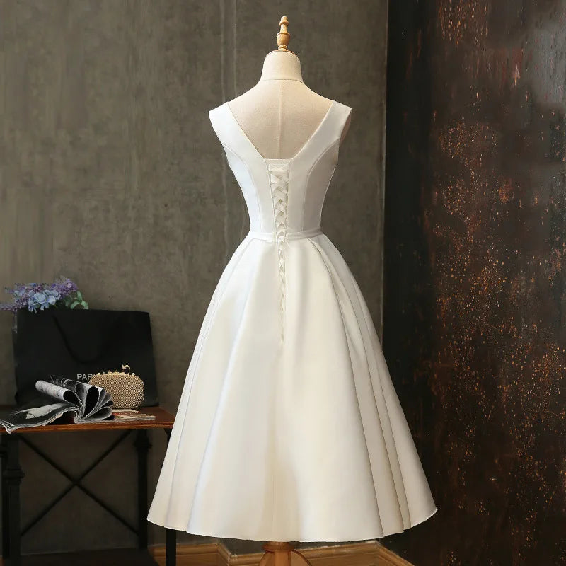 White V-Ne Mid-Length Evening Gown 2024 Sle Ele Slimming Sister's Dr for Wedding Par Celebration