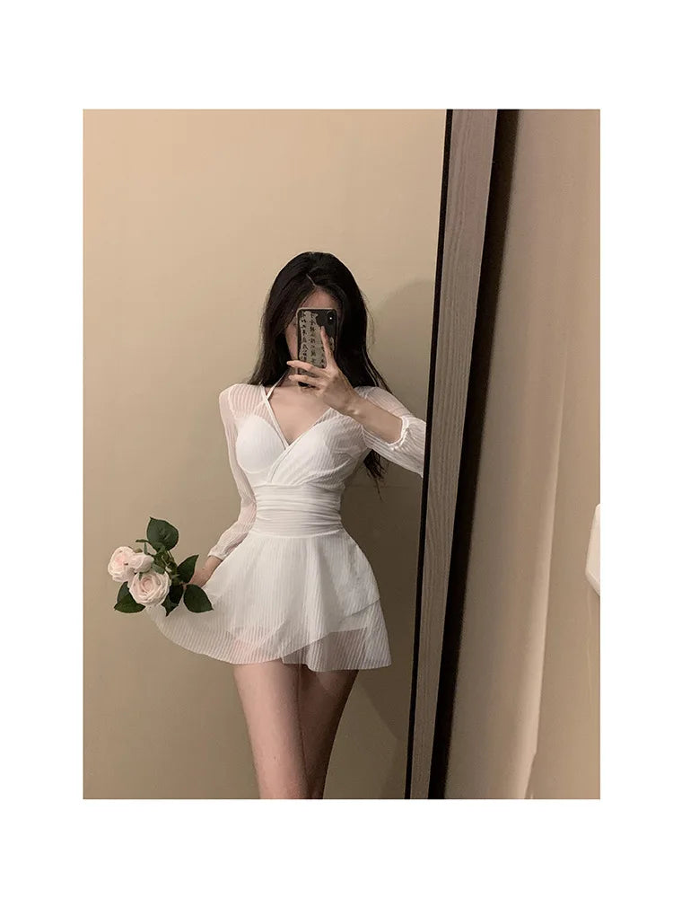 Swimsuit Women's One-piece Dress Style Conservative Belly-covering and Slimming Hot Spring Long-sleeved Sun Protection Vacation