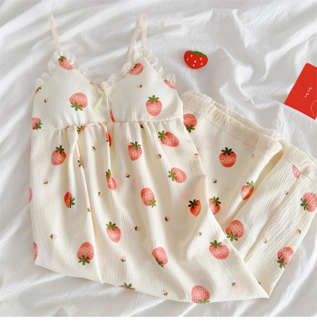 With Chest Cushion Halter Nightgown Female Summer Floral Breathable Thin Section of the Princess Style Loose Knee-Length Pajamas