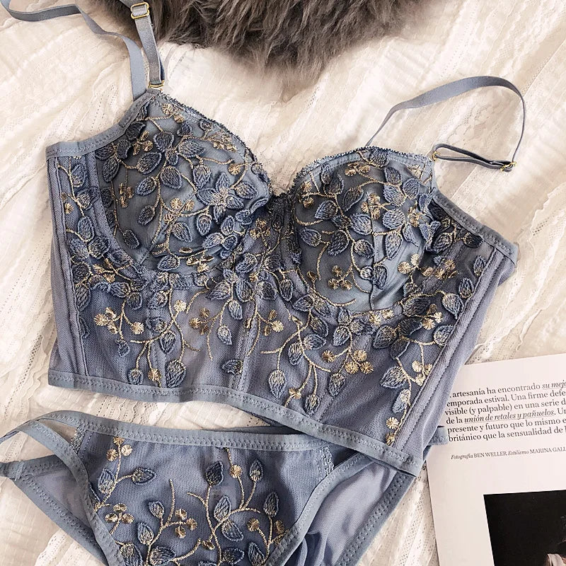 2 Pieces Sexy Lace Flowers Embroidery Underwear Set for Women French Body Shaping Push Up Bra Set Romantic White Lingerie Sets